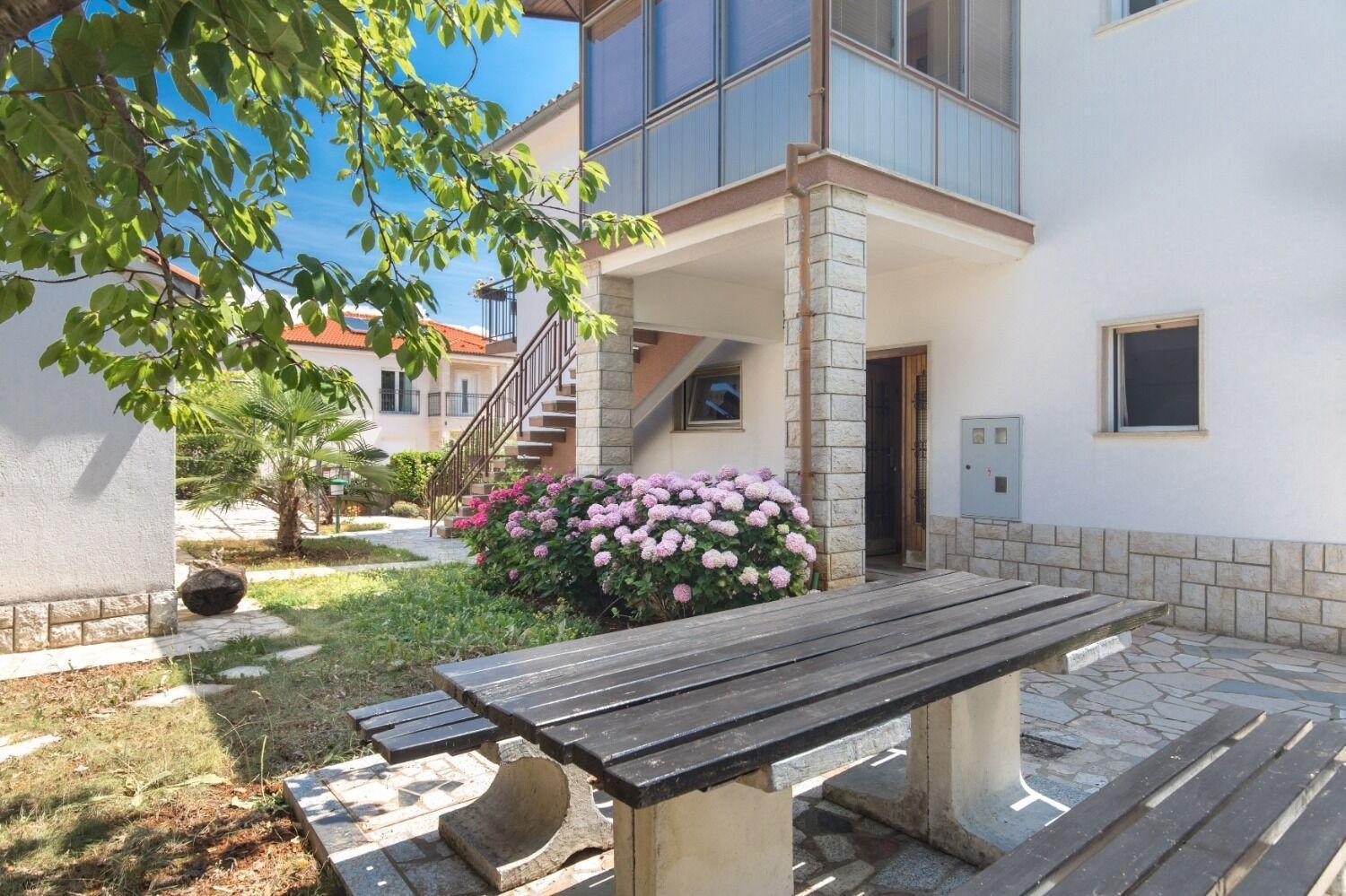 מאלינסקה Apartments Kate - 100 M From Beach מראה חיצוני תמונה